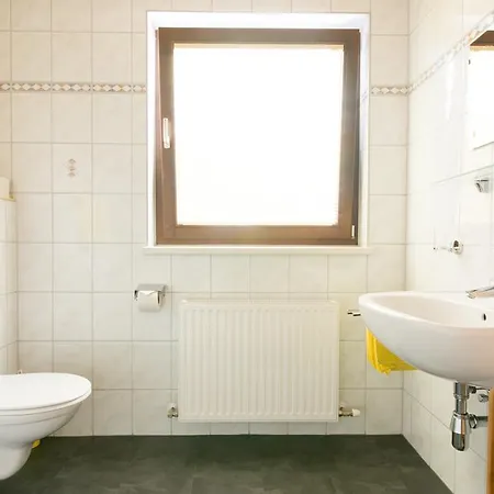 Haus Binder アパート ノイシュティフト・イム・シュトゥーバイタール