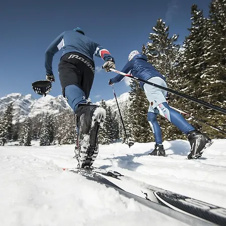 Haus Binder * ノイシュティフト・イム・シュトゥーバイタール