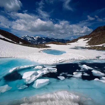 Haus Binder アパート