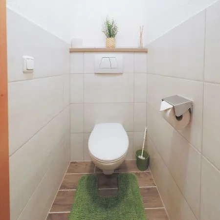 アパート Haus Binder ノイシュティフト・イム・シュトゥーバイタール